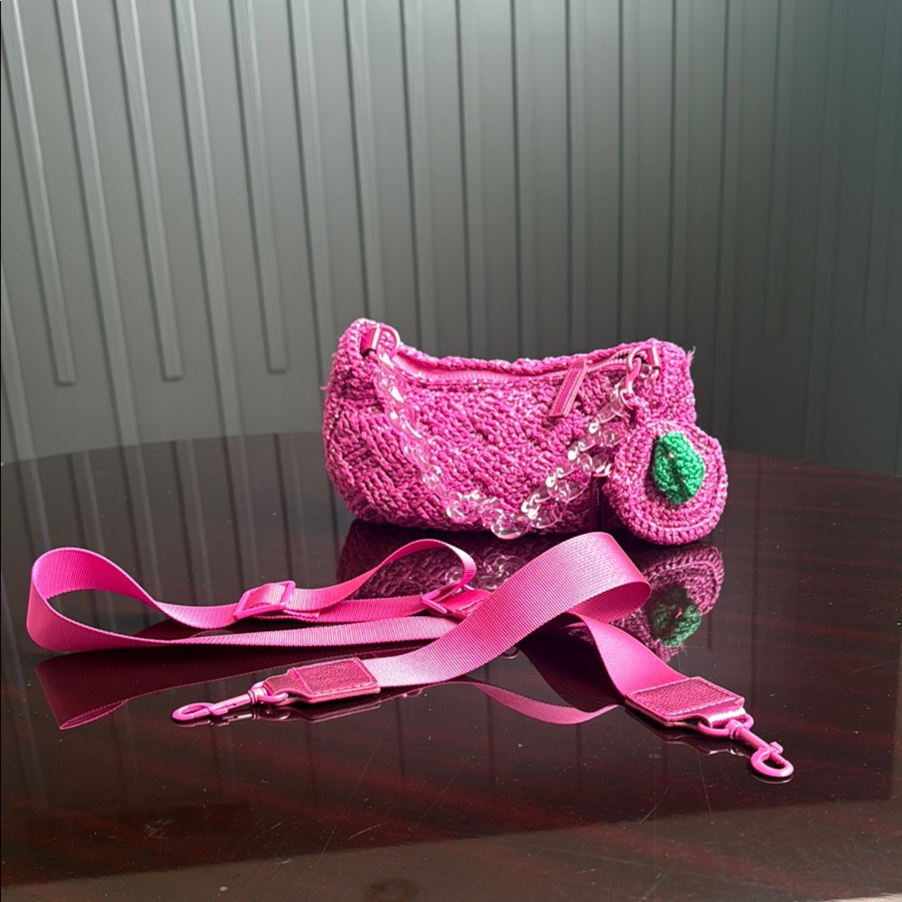 Kurt Geiger Pink Crossbody Bag with Artisanal Texture - Picture 6 of 17